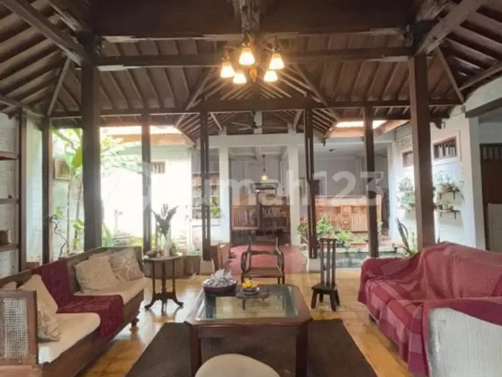 Rumah Joglo Cantik Artistik di Rempoa Ciputat Timur Tangsel