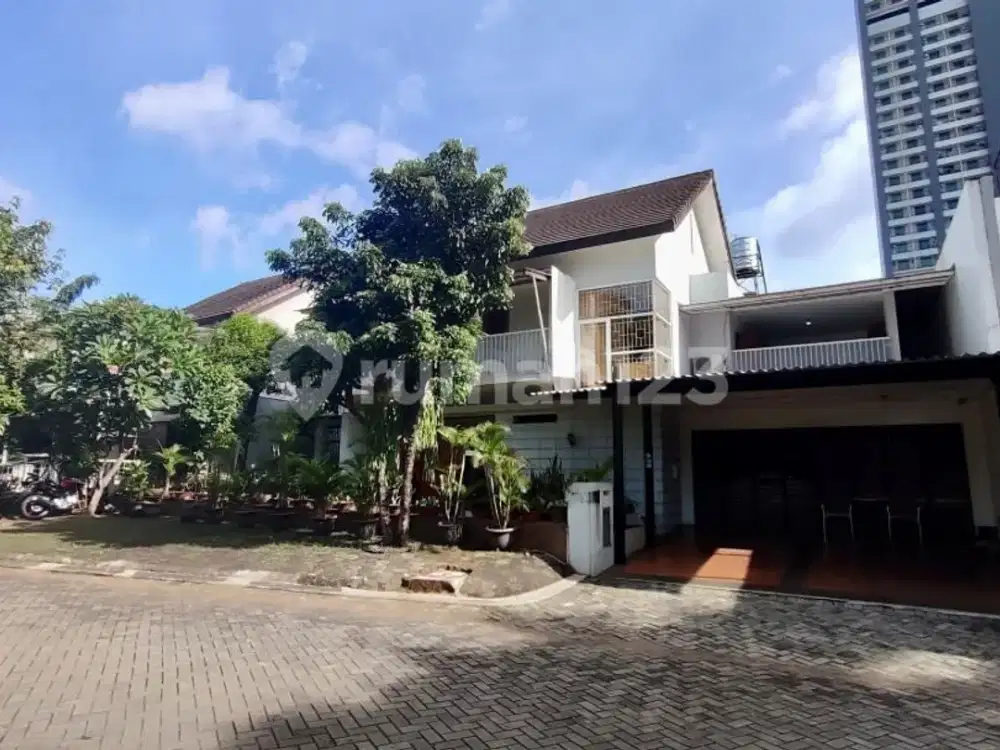 Turun Harga! Rumah Murah Dibawah Pasaran Semi Furnished Asri & Luas Dalam Cluster di Sektor 9 Bintaro
