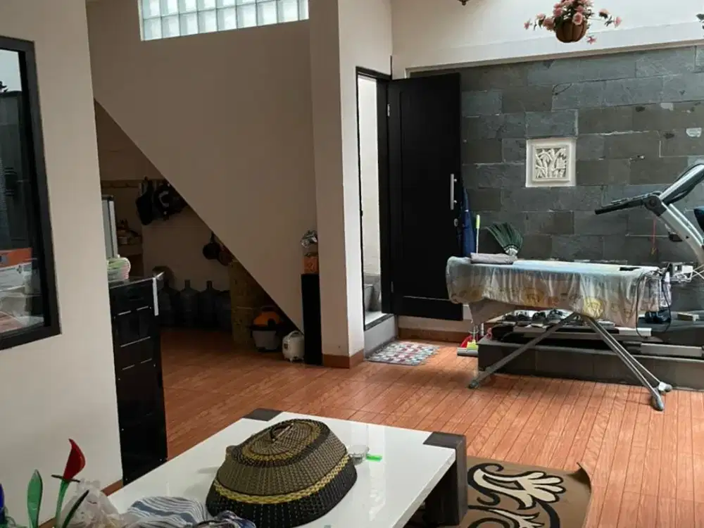 Dijual Rumah Modern Siap Huni Komplek Alam Asri Residence Cimahi Utara