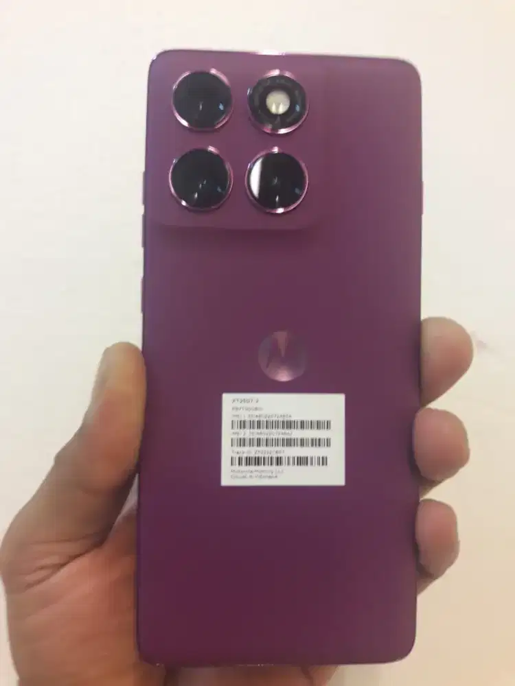 Motorola edge 60 pro 12/256