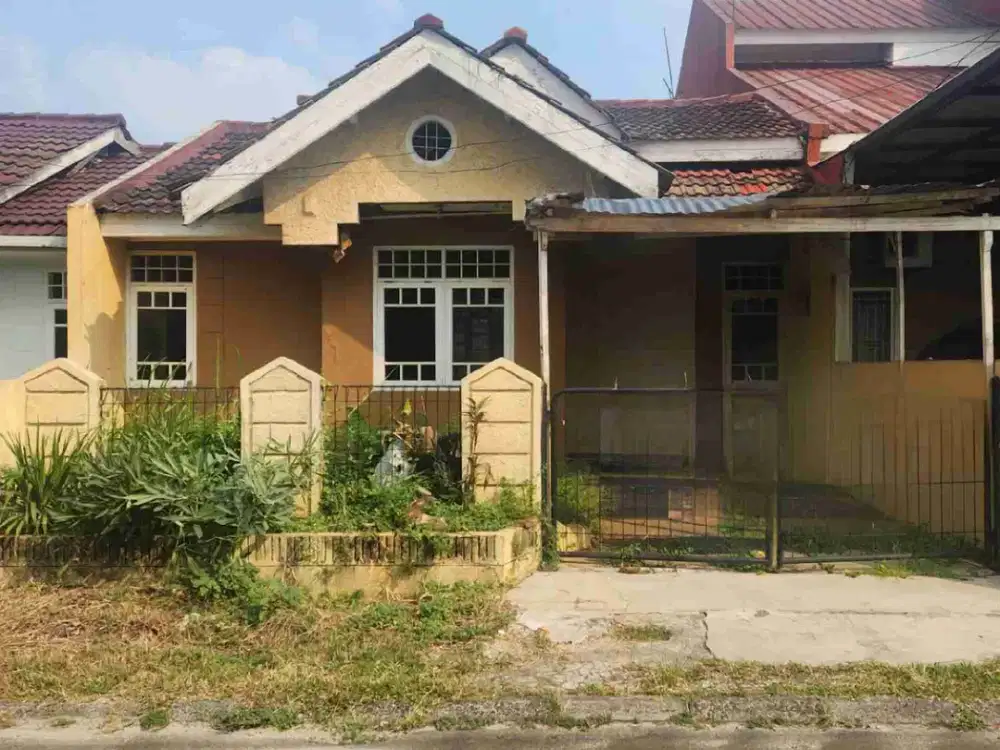Rumah Lama Jual Apa Adanya Harga Nego di Nusaloka BSD
