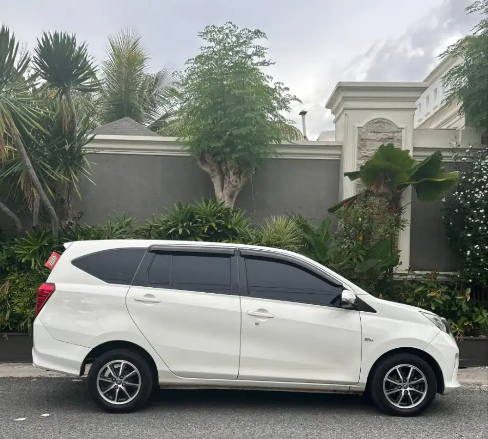 Toyota Calya G A/T Matic 2016 LowKM !!