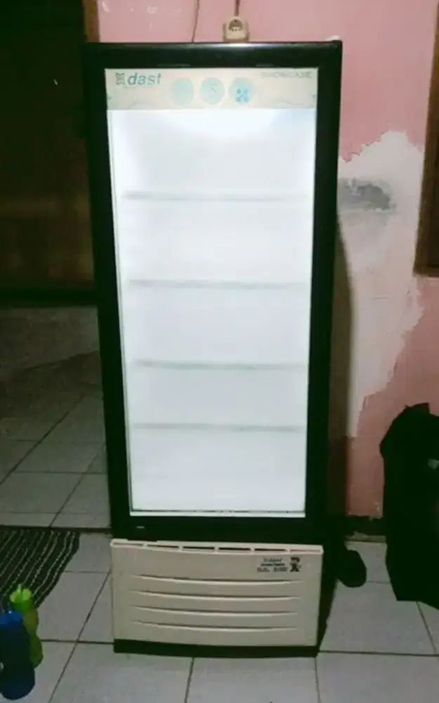 Jual Showcase Merk Dast Tahun 2021