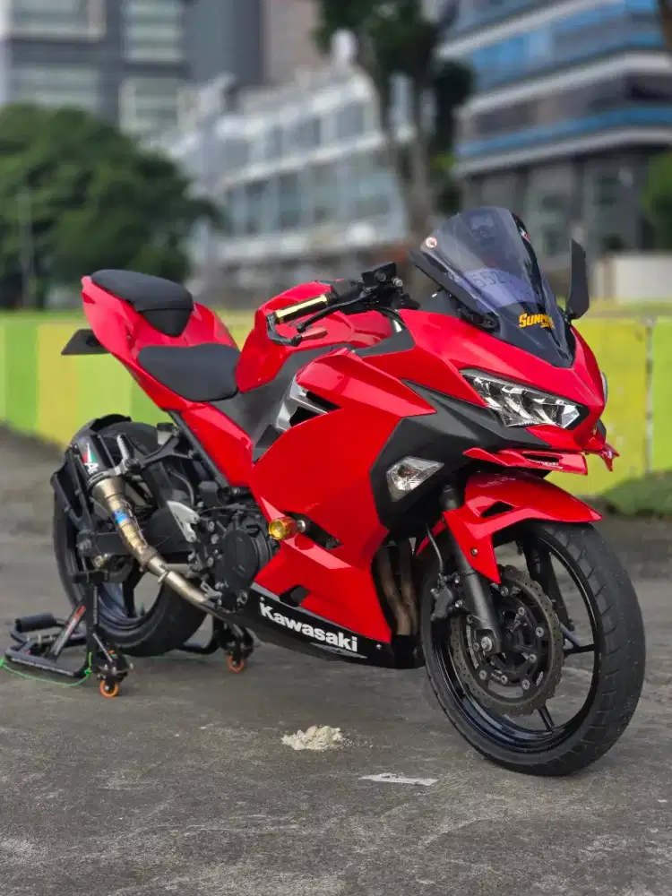 Kawasaki New Ninja 250 FI With AR
