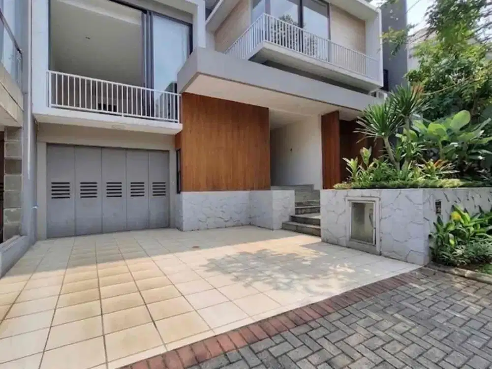 rumah siap huni dalam cluster kebayoran residence bintaro