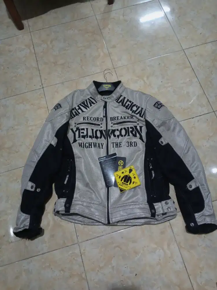 Jaket yc yellow