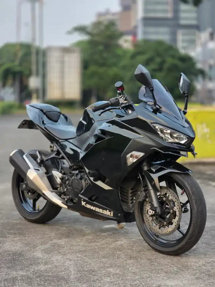 Kawasaki New Ninja 250 FI Black