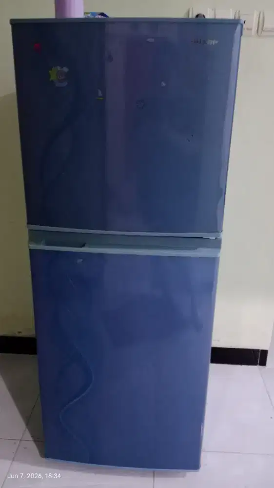 KULKAS 2 PINTU SHARP SJ-237ND
