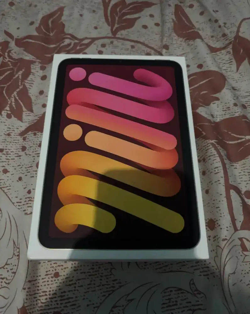 iPad Mini 7 128Gb Starlight WiFi + Cellular Garansi Indo