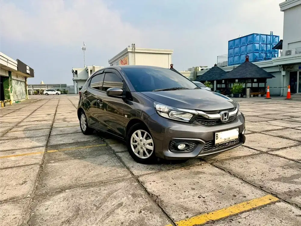 HONDA BRIO 1.2 E SATYA 2023 E AT KILOMETER RENDAH MULUS SIAP PAKE