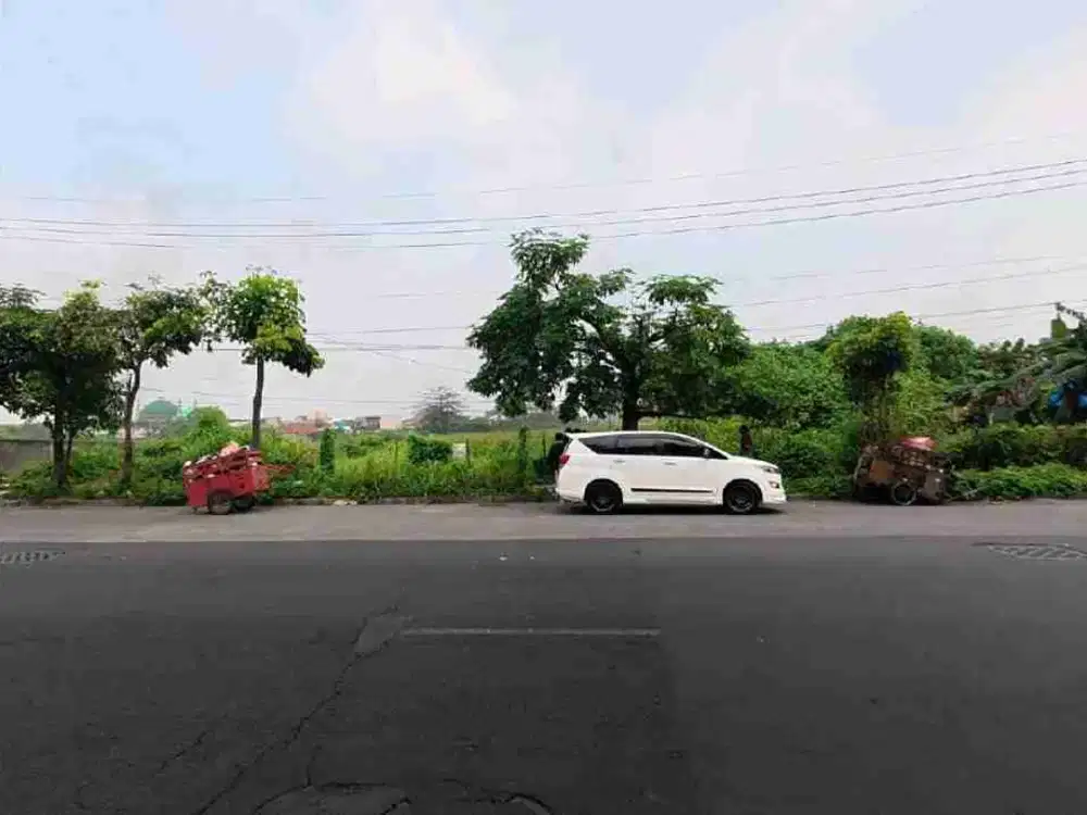 Jual Tanah Sememi. Lokasi  Strategis. Cocok Untuk Gudang, Industri, Supermarket. Murah. Nego