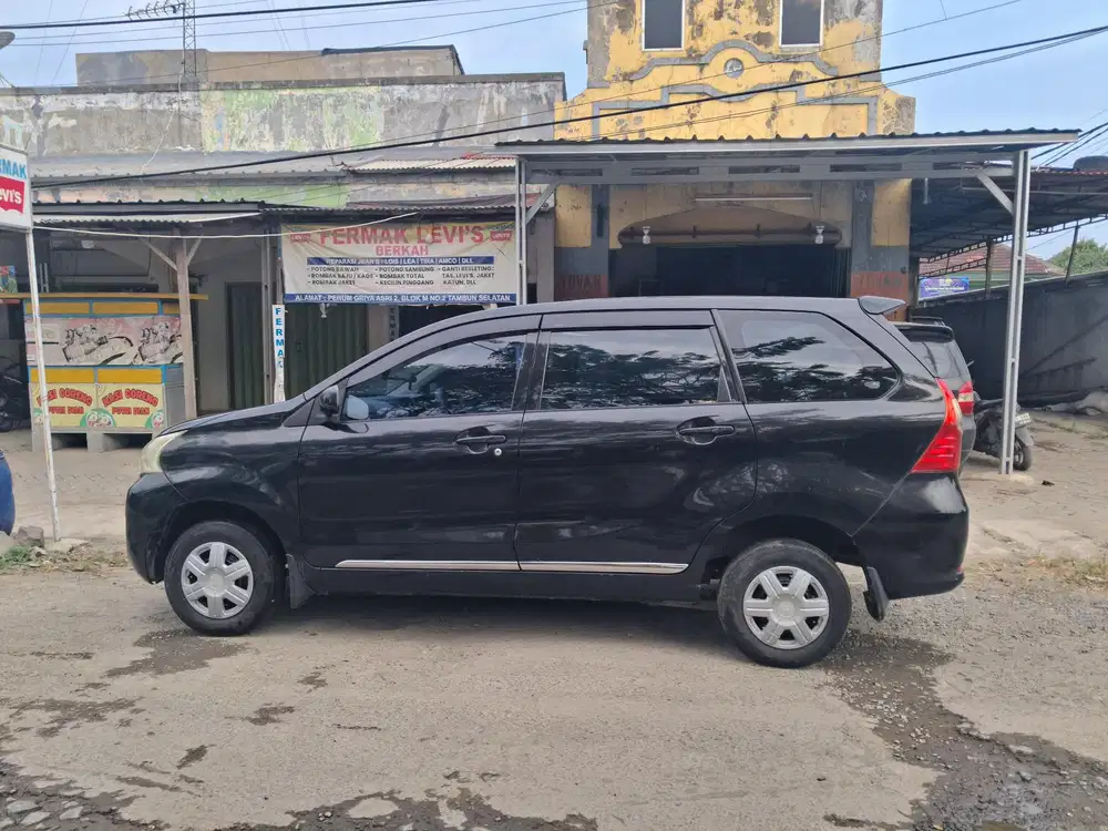 Daihatsu Xenia 2016 Bensin