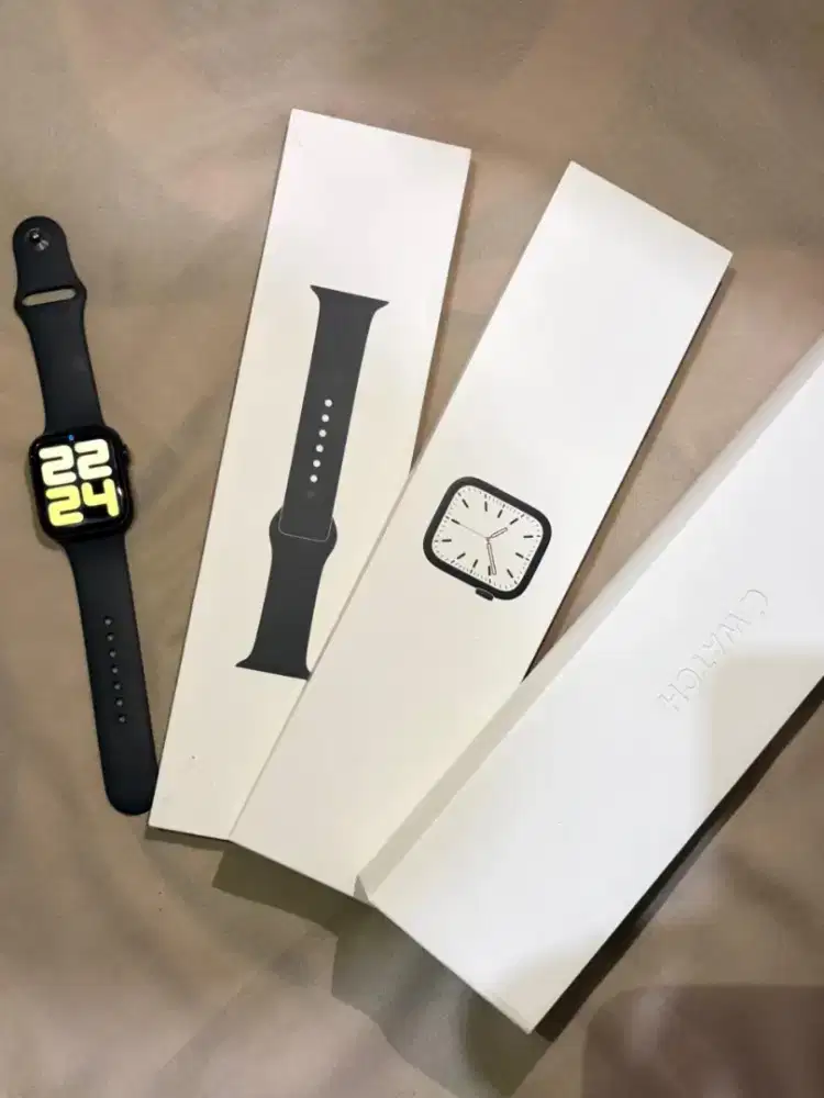 Apple watch series 7