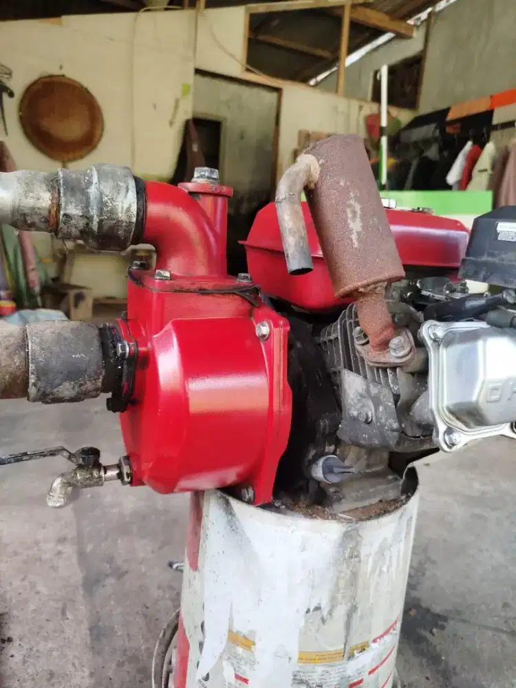 mesin pompa air