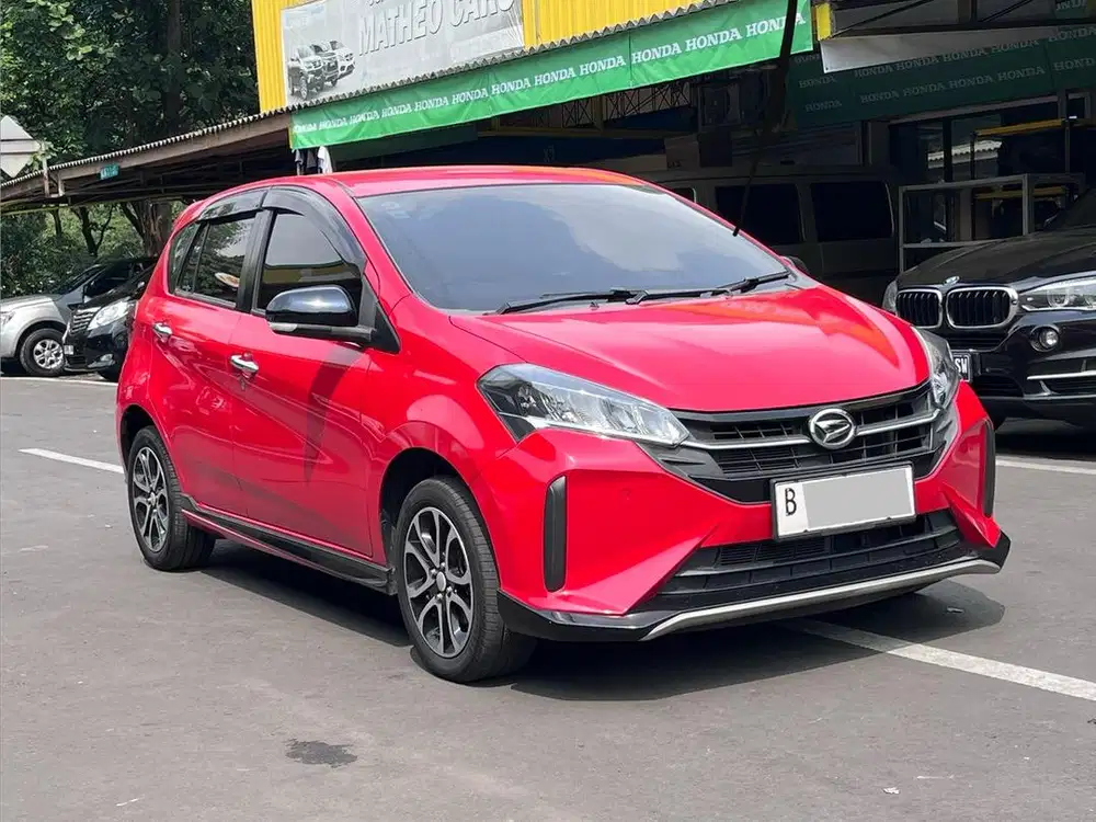 DAIHATSU SIRION 1.3 R MATIC AT MERAH 2022