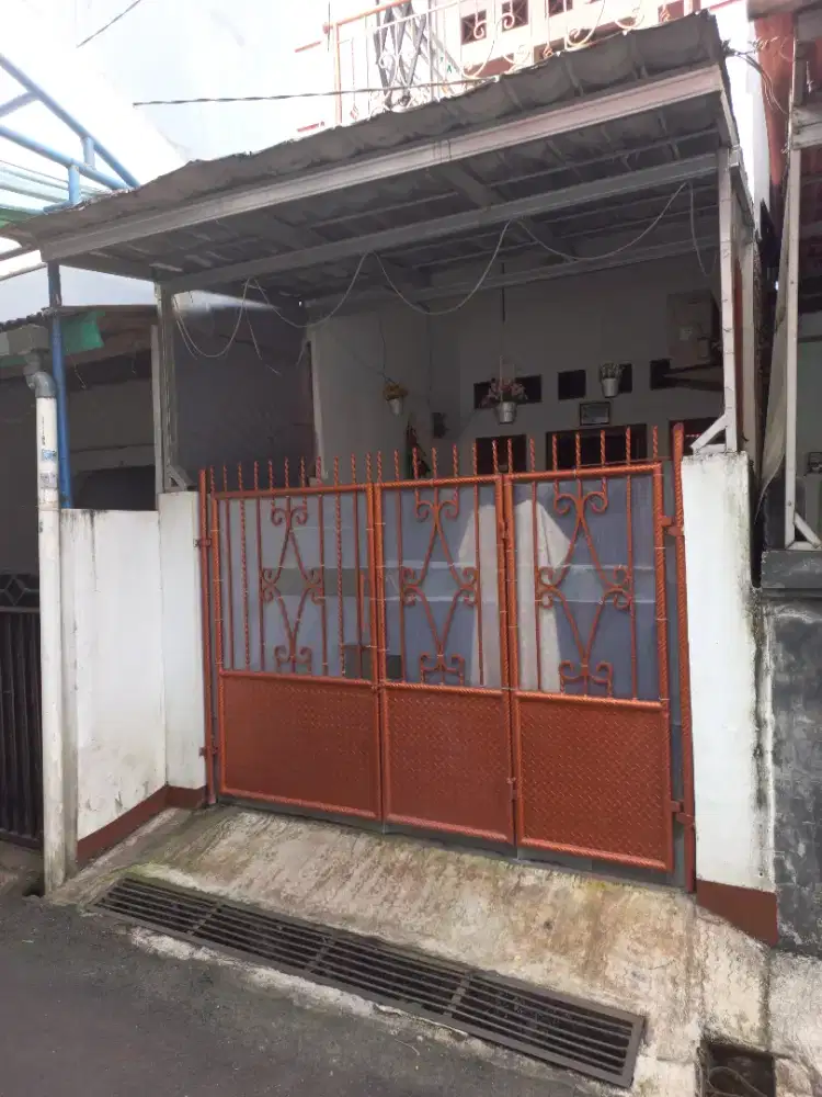 Dijual rumah, lubang buaya, jakarta timur