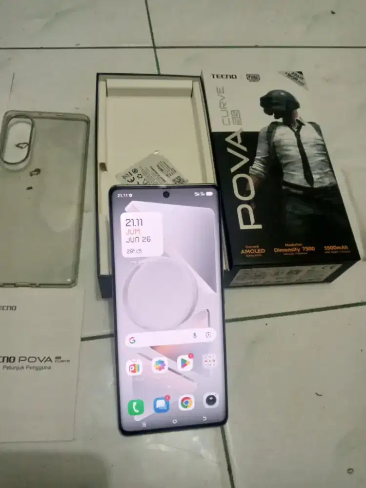 Tecno pova curve 5g 8/256GB