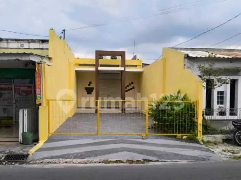 Dijual Ruko Baru Siap Pakai,  Lokasi Super Strategis Jebres,Solo Luas  125m2