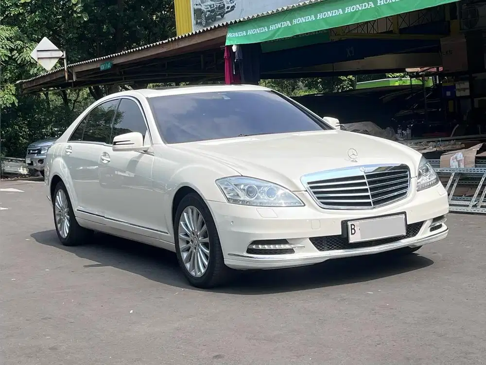 TERMURAH!! MERCY S300 L AT PUTIH 2012