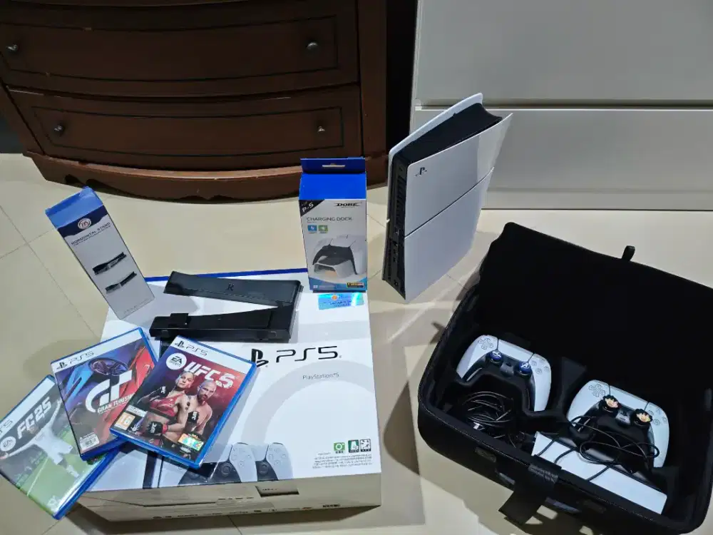 Ps5 Slim Disc Version Garansi Resmi Mulus Seperti Baru