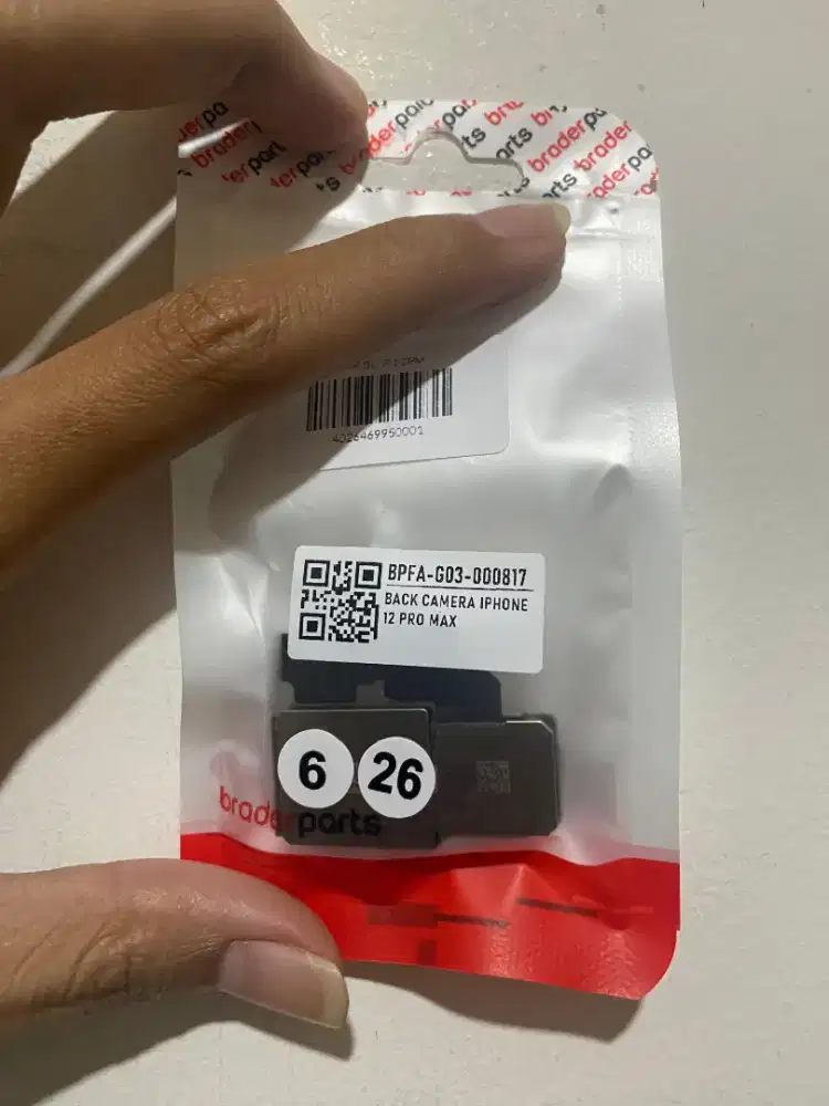 kamera belakang ip 12 pm