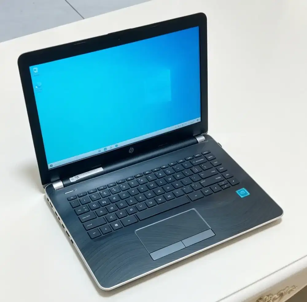 Hp laptop 14 Celeron N3060 ram 4gb HDD 500gb windows 10