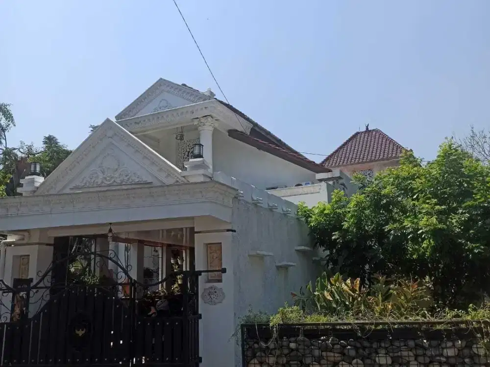 Luxury Home di Pratama Green Residence, Dawung, Kedungpane, Mijen