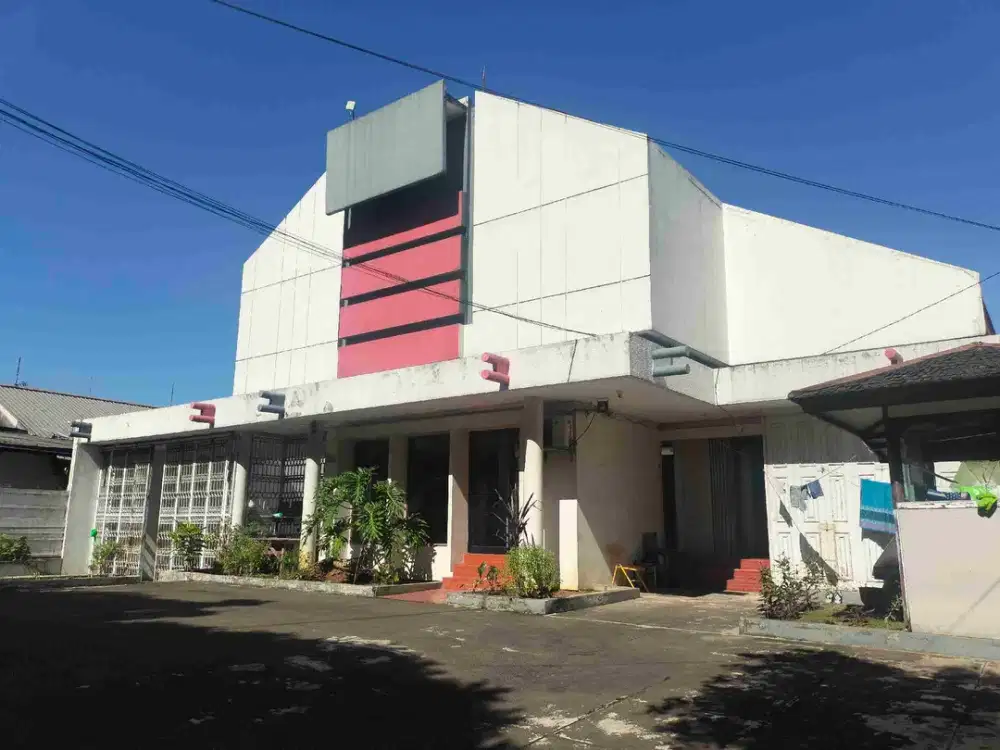 Gedung Cocok Resto Cafe Kantor Lokasi Strategis Siliwangi Dekat Surken Pajajaran
