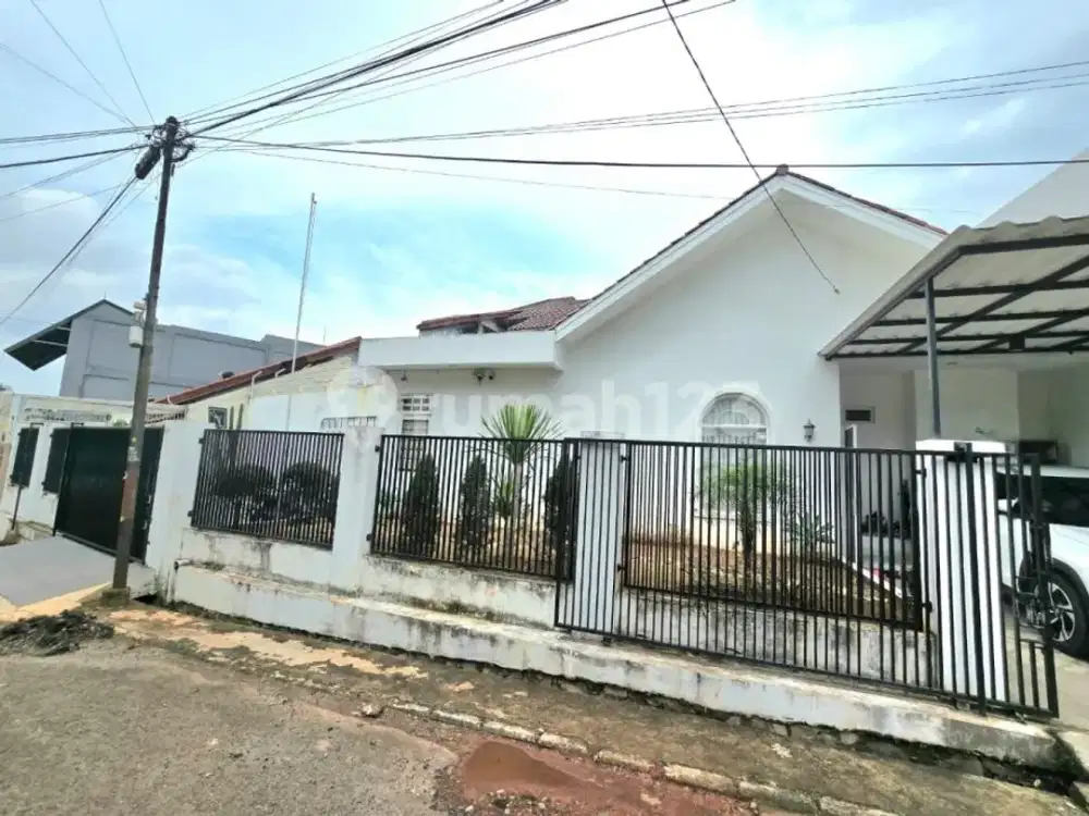 Jual Segera Rumah 1 Lantai Hadap Barat di Sektor 1 Bintaro