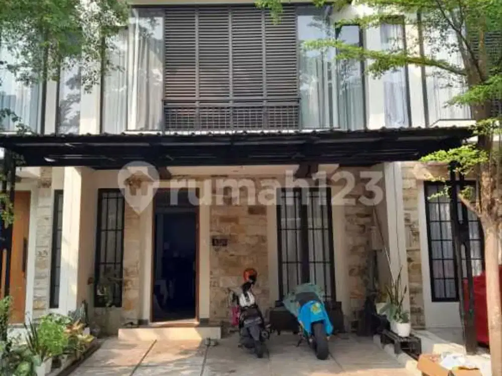 Jual Cepat Rumah Murah 3 Lantai Dalam Cluster di Rempoa Tangsel