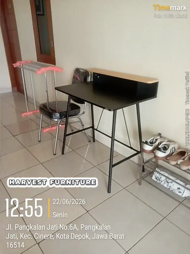 bisa rakit dan bongkar pasang lemari. meja kantor meja rias dipan dll.