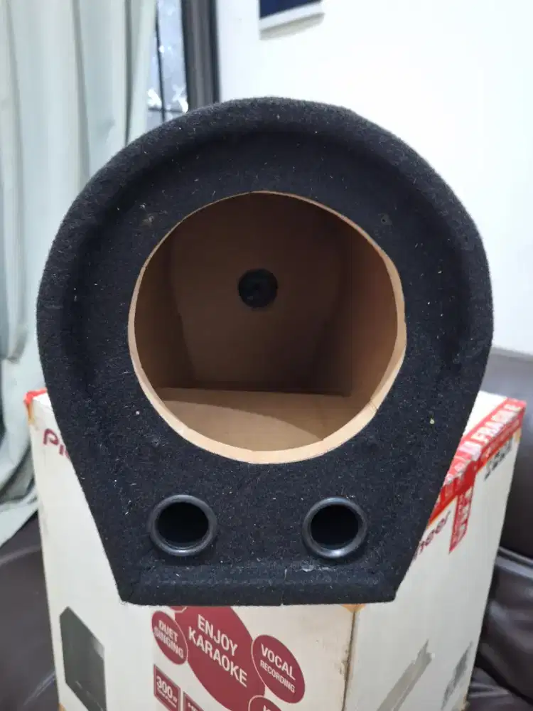Box subwoofer 6 inch