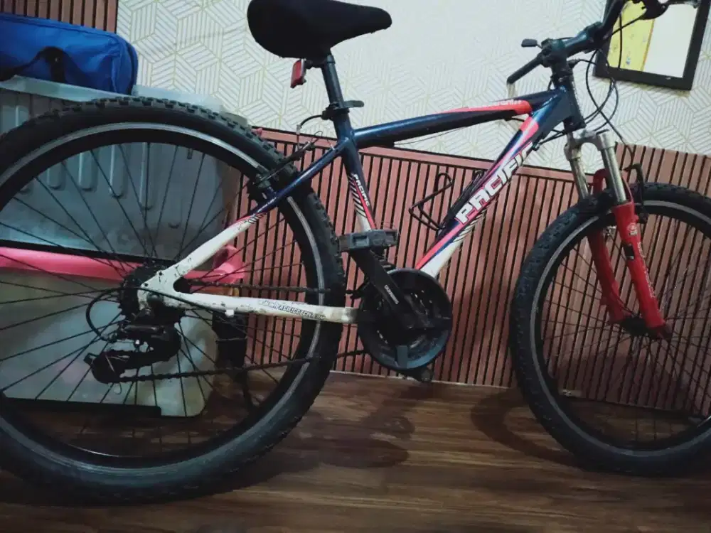 Sepeda MTB pacific alloy UK 26