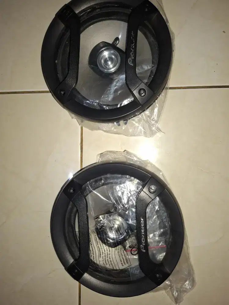 Speaker Coaxial Pioneer TS-F1634R