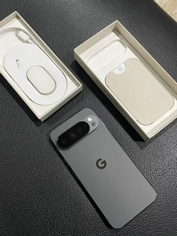 Google Pixel 10 Pro XL 16 / 256GB LIKE NEW