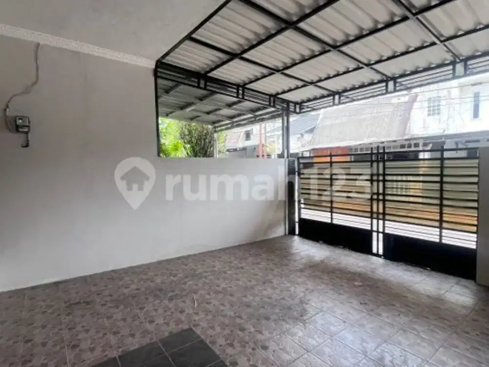 Dijual Cepat Murah Rumah 2 Lantai Bagus Furnished SHM di Bintaro Sektor 2, Tangerang Selatan
