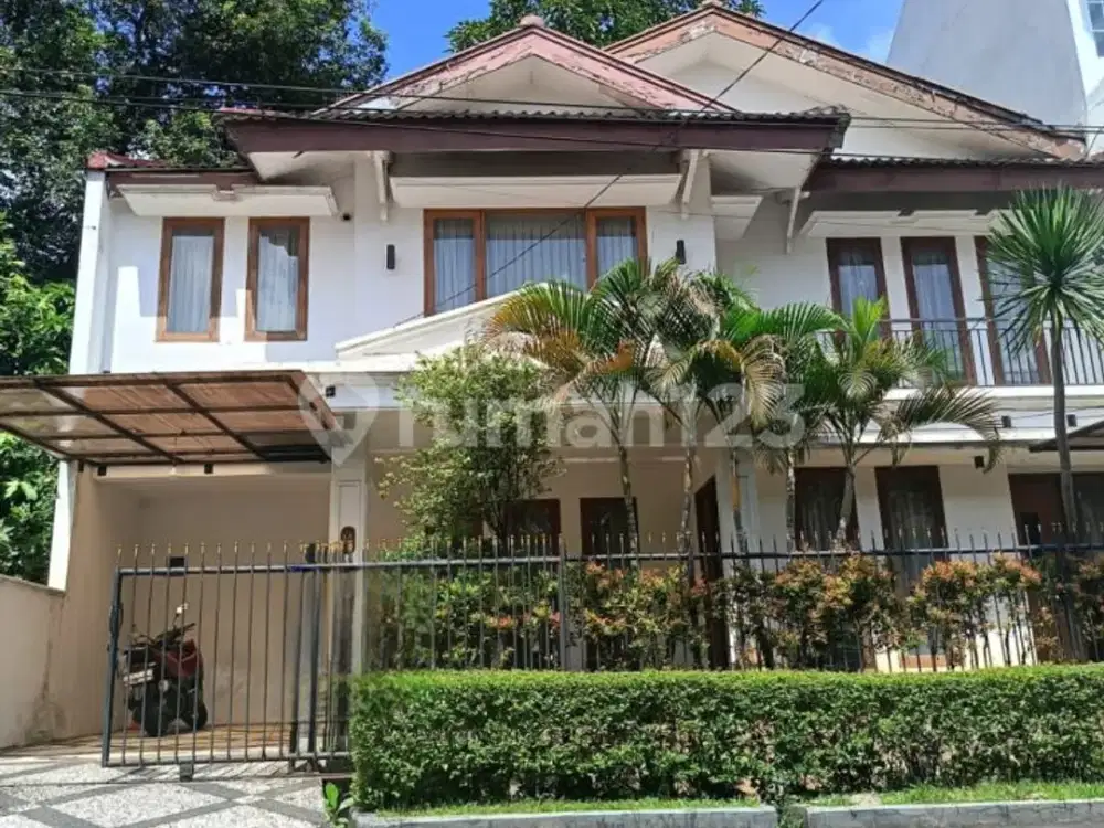 Rumah Bagus Semi Furnished SHM - Sertifikat Hak Milik di Bintaro jaya sektor 9, Bintaro