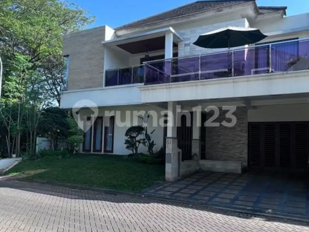 Rumah 2 Lantai Bagus Semi Furnished SHM di Bintaro Sektor 9, Tangerang Selatan