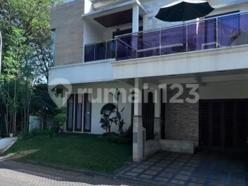 Dijual Cepat Rumah Bagus Siap Pakai Dekat Stasiun, Sekolah , Rumah Sakit , Mal.SHM - Sertifikat Hak Milik Semi Furnished di Discovery Bintaro, Bintaro