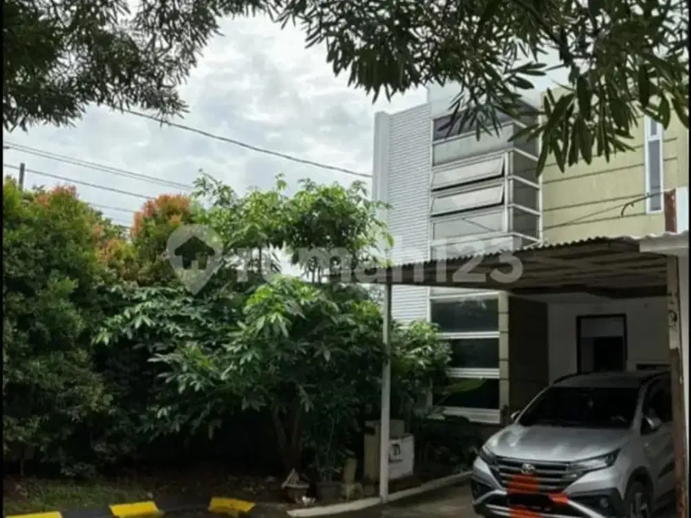 Rumah Semi Furnished Bagus SHM - Sertifikat Hak Milik di Ciputat Timur , Ciputat Timur
