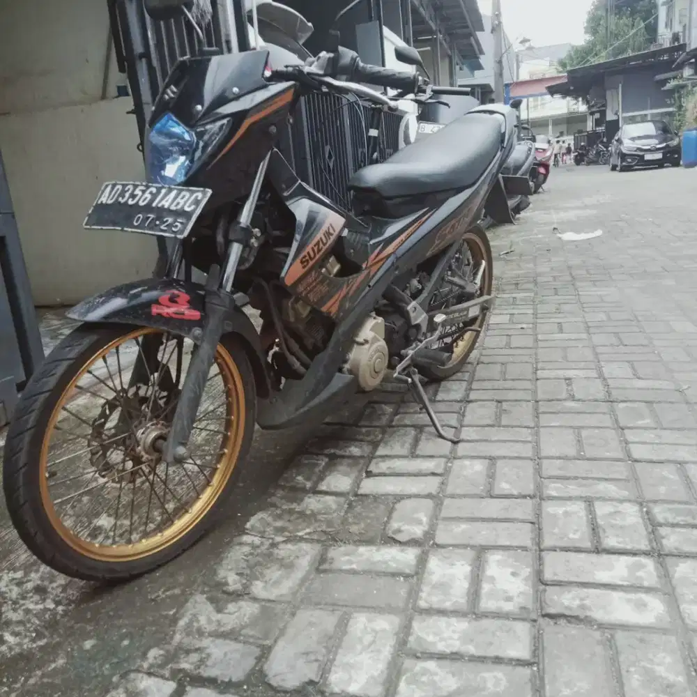 Suzuki Satria Fu 2015