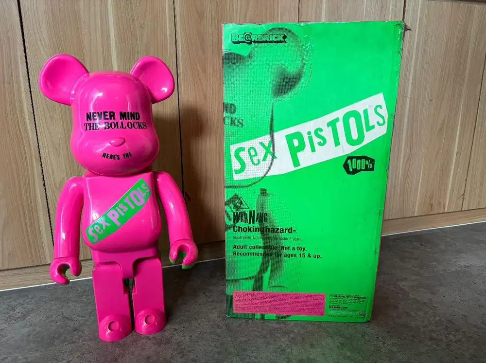 Bearbrick 1000% Sex Pistols Pink&Green Ori Medicom Toy+ 400% Twelve Ba