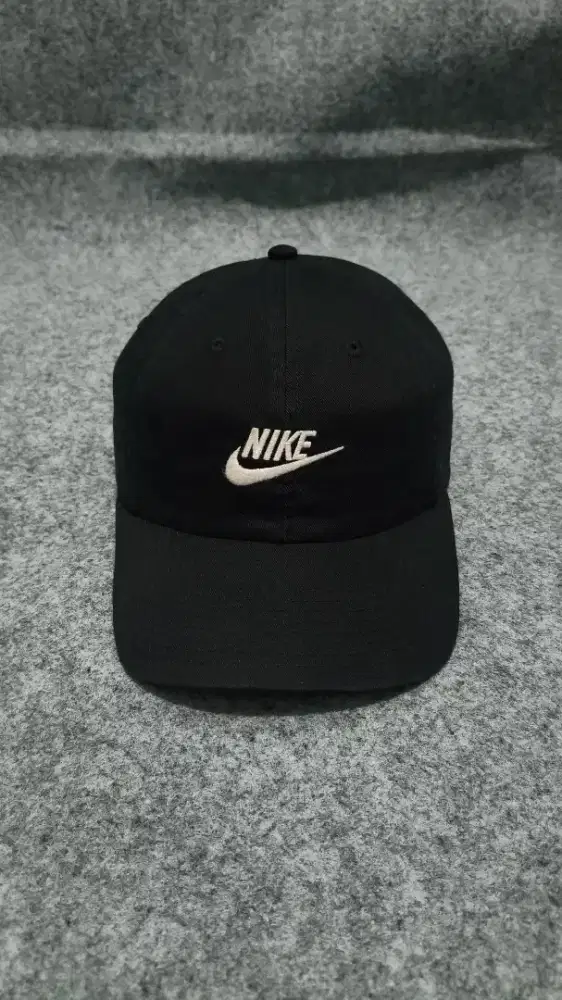 Topi Nike Unisex