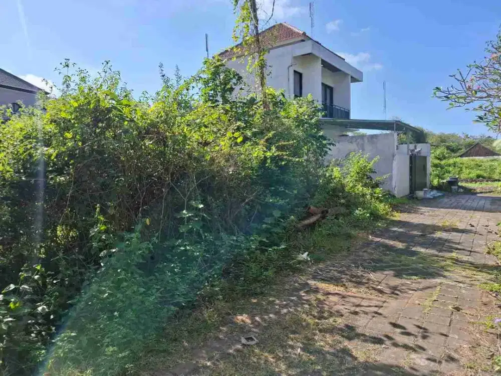 Tanah Kutuh Nusa Dua 10 Menit ke Pantai Pandawa