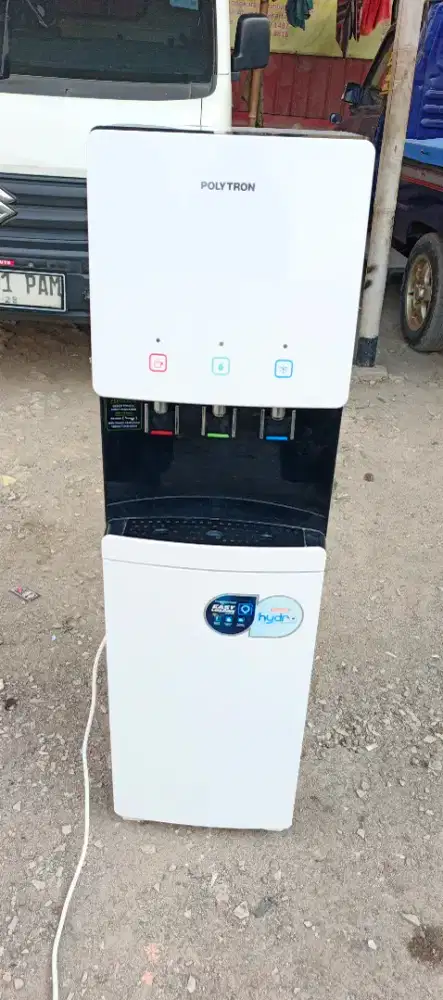 Dispenser galon bawah Polytron hydra
