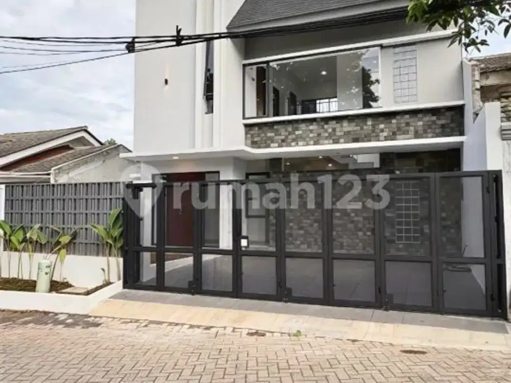 Rumah Minimalis 2 Lantai Siap Huni Di Bsd Tangsel Shm