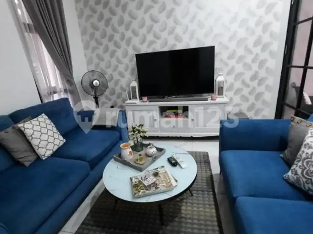 Termurah Rumah Minimalis 3 Lantai SHM Dalam Cluster di Graha Raya