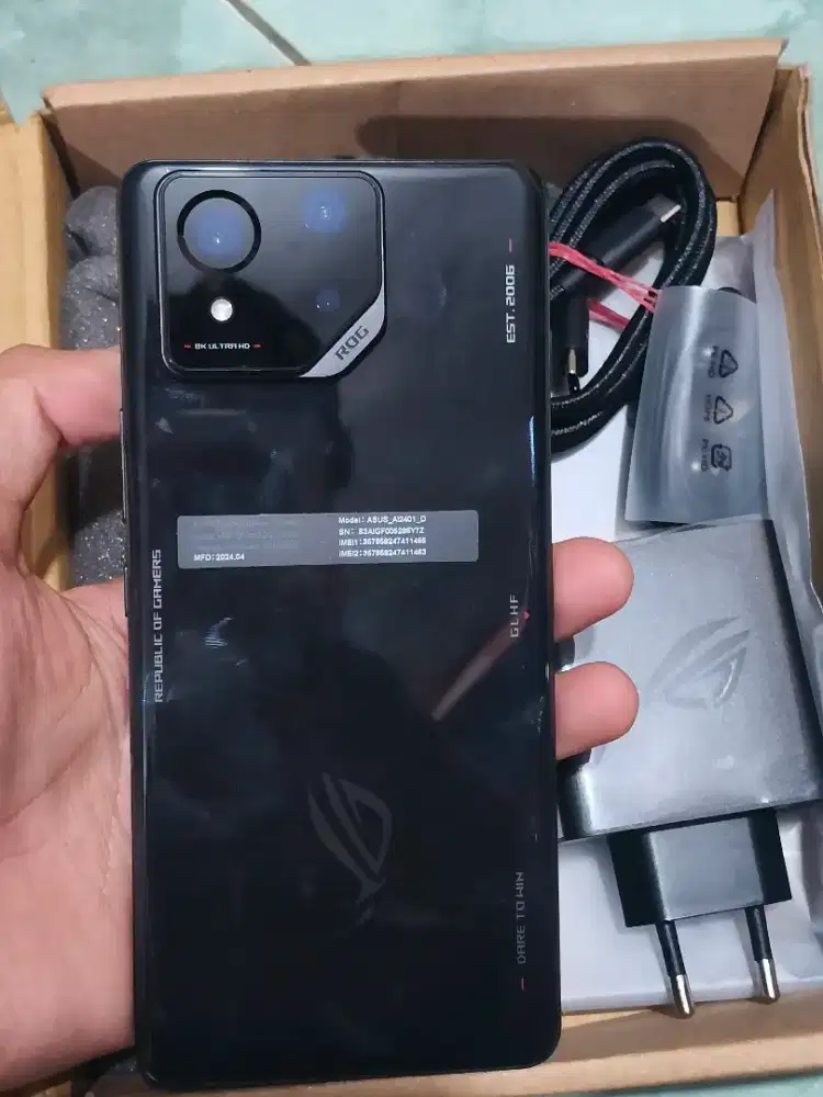 Asus Rog 8 5G 12/256 Fullset