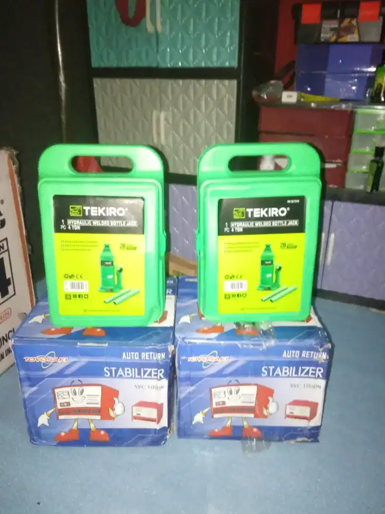 Dongkrak dan stabilizer