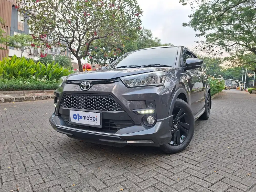TDP 1 JUTA Toyota Raize 1.0 GR Sport One Tone Bensin-AT 2021 Abu CFKAB